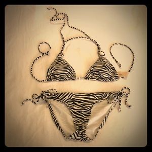 Michael Kors size 8 black and white zebra bikini